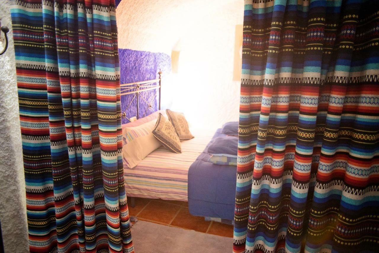 Cuevas De Rolando Guest House Guadix Exterior photo